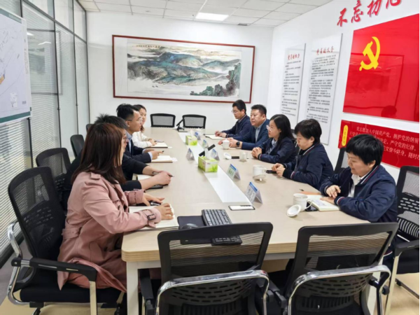 座談會照片 (2).png