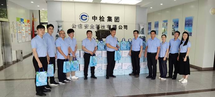 8f900063bbb408034b92d2a4fef8c25