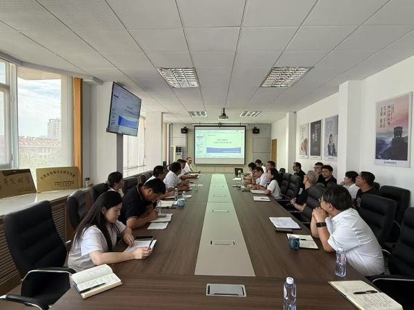 區(qū)域業(yè)務(wù)分析會 (2).jpg