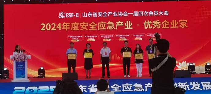 0873b1d883765b877a4ab91e15efe9e